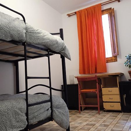 Albergue Gatera House Cercedilla Ngoại thất bức ảnh